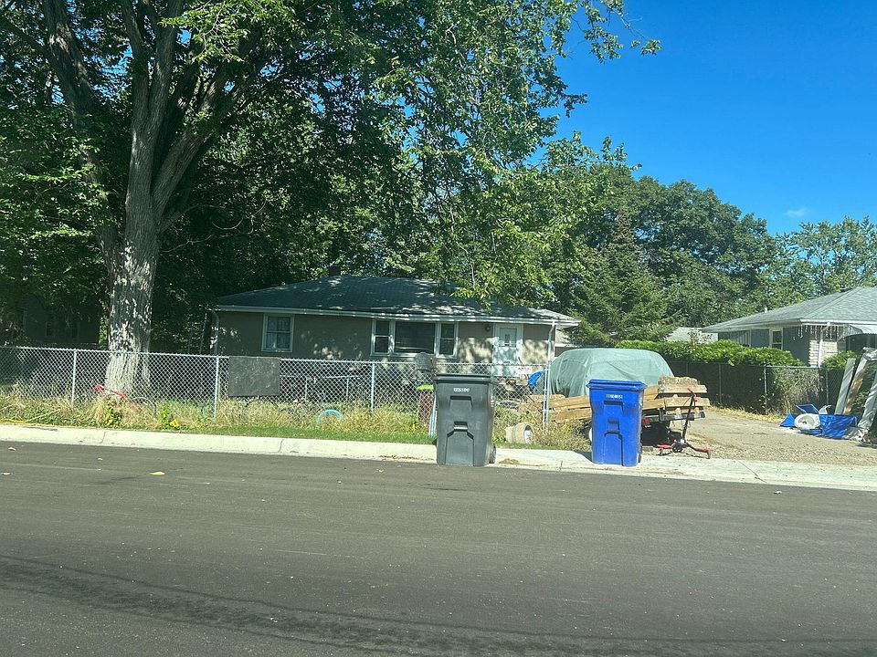 1st image of 1545 Hudson Rd