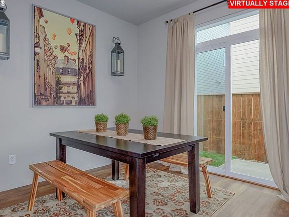 4th image of 11506 NE 125th Ave #17
