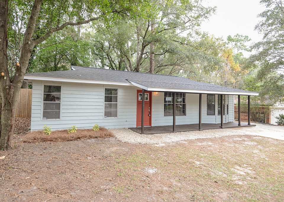 1st image of 5649 Maple Forest Dr
