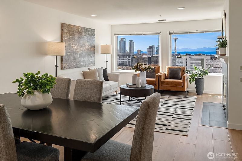 5th image of 420 Melrose Avenue E #902