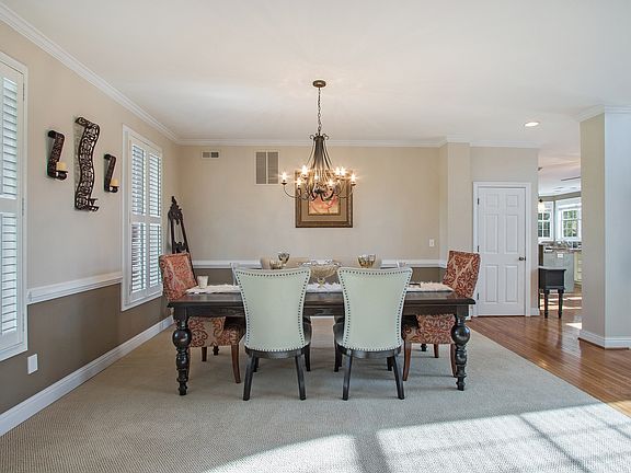 4th image of 150 Havenbrooke Ct