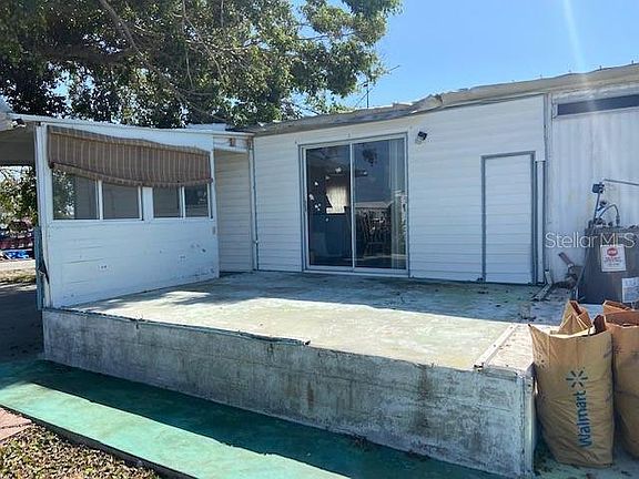 2nd image of 1410 Kingfisher Dr