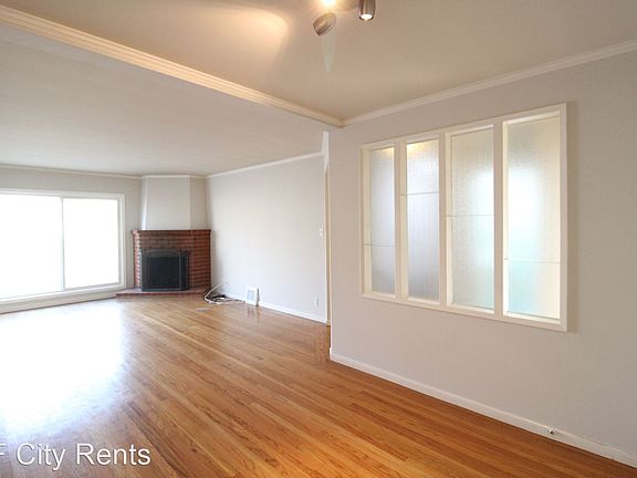 5th image of 2735 41st Ave