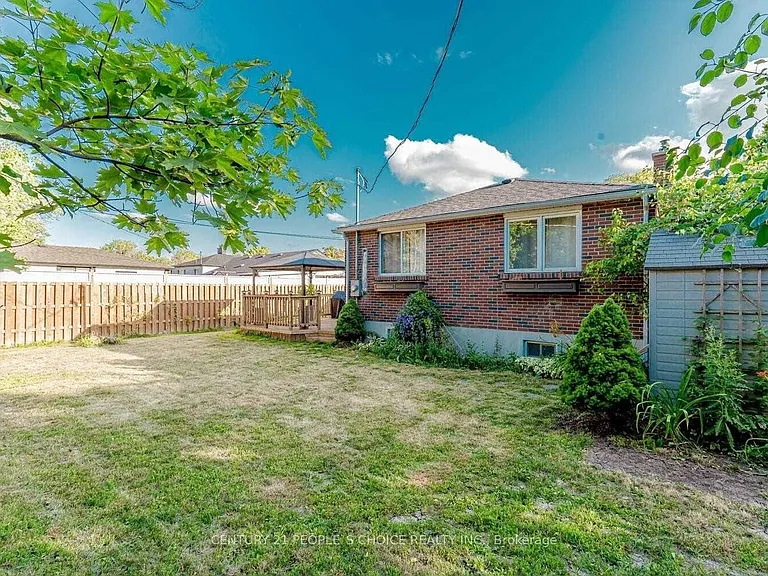 46 Appleby Dr #BASEMENT — Photo 18