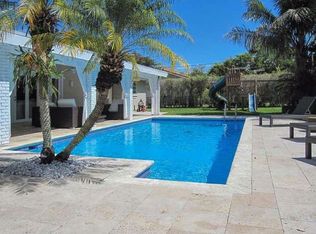 7100 SW 110th Ter, Pinecrest, FL 33156