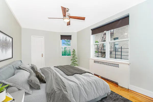 Sold by REMAX Distinguished Homes | media 13