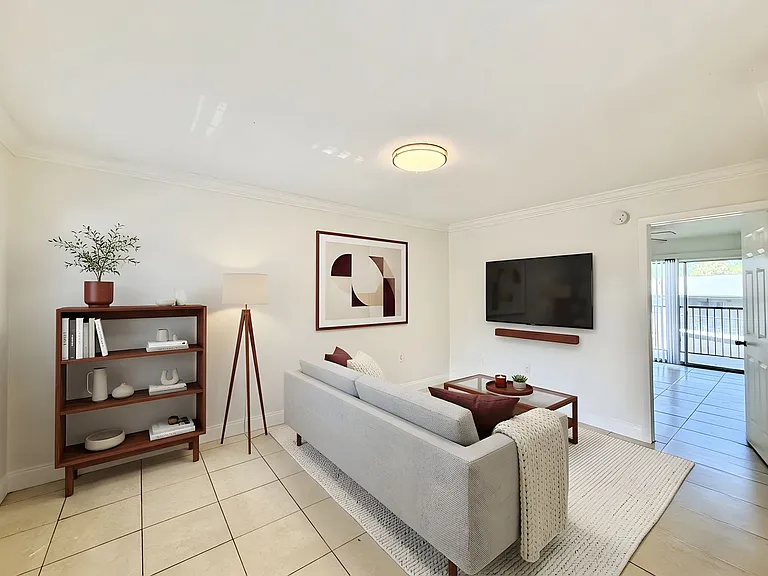 Altura Largo — Photo 124