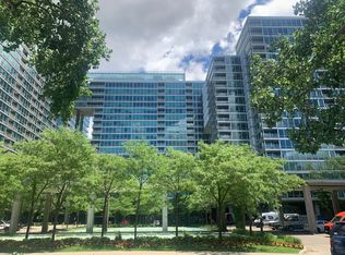 9655 Woods Dr Unit 1208, Skokie, IL 60077