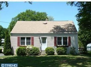 2625 Hillcrest Ave, East Norriton, PA 19401