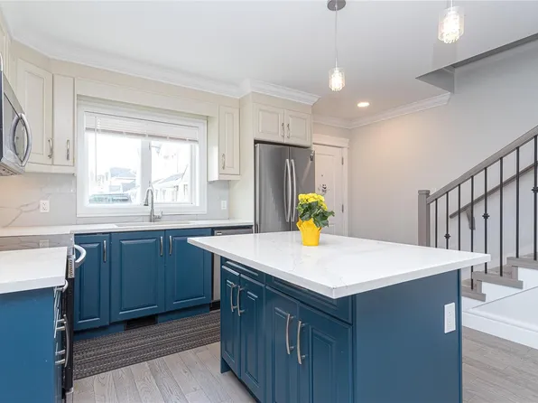 3248 Sherman Rd #101, North Cowichan, BC V9L 4B4