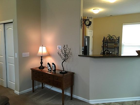 4th image of 5734 Marshfield Dr