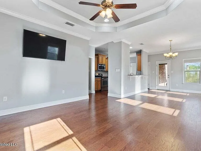 10388 Sweet Bay Dr — Photo 8