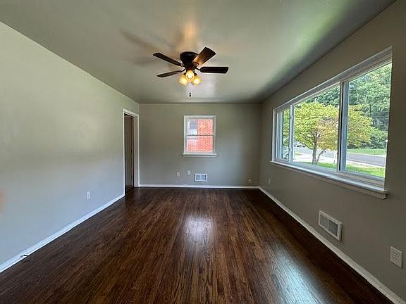 4th image of 4326 Camille Ave NW