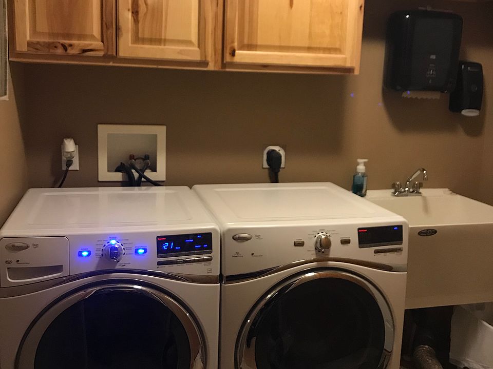 1st image of 1707 Upper Trentwood Cir NE