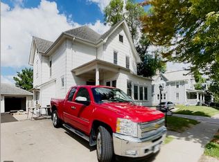 315 N Gilbert St, Iowa City, IA 52245