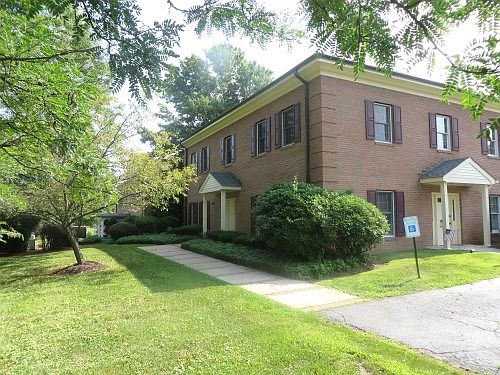 1st image of 100 Stony Brook Ct