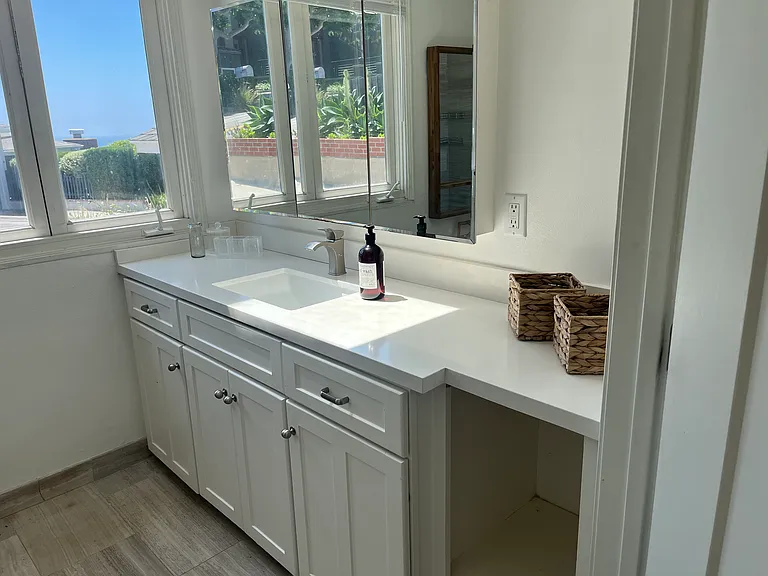Summit Dr — Photo 8