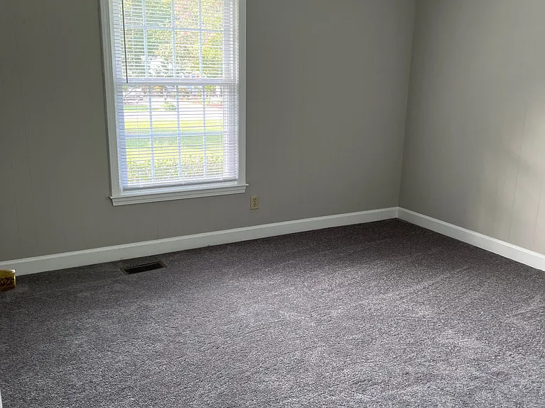 3804 W Allen St — Photo 10