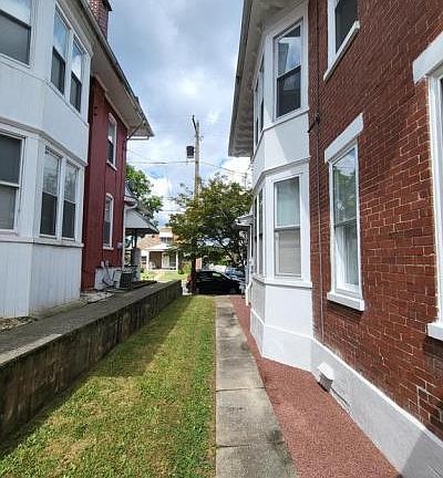 4th image of 43 S Sterley St