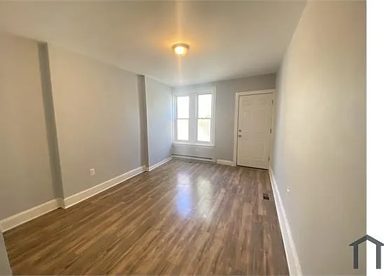 4 bed, 1607 sqft, $1,600 — Photo 2