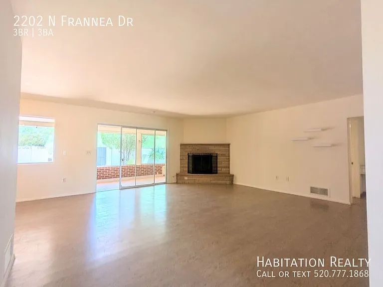 2202 N Frannea Dr — Photo 9