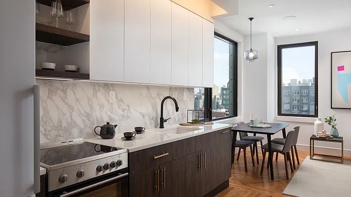 Rented by Nooklyn NYC LLC | media 17