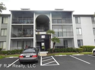 1613 S Pine Ridge Cir, Sanford, FL 32773