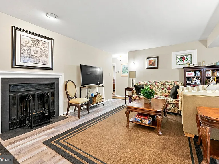 53 W Bluebell Ln #A — Photo 5