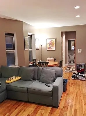 Rented by Sandra Greer Real Estate | media 4