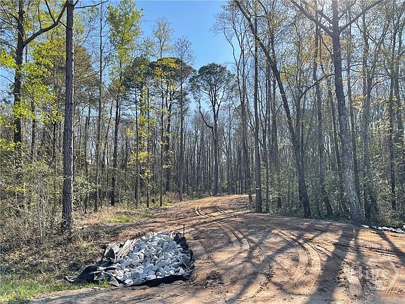 3rd image of 0 Savannah Town Road