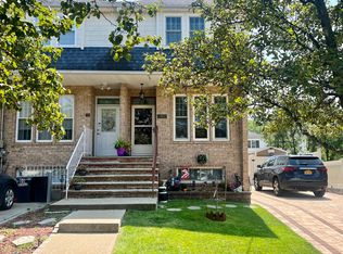 62 Poplar Ave, Staten Island, NY 10309