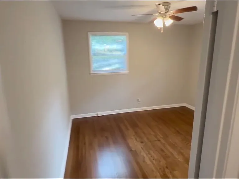 107 Oliphant St — Photo 12