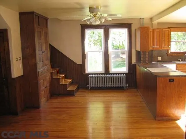 614 Boal Ave, Boalsburg, PA 16827