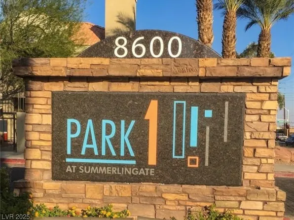 8600 W Charleston Blvd APT 1079, Las Vegas, NV 89117