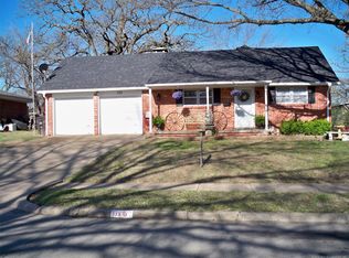 133 Ramblewood Rd, Bartlesville, OK 74003