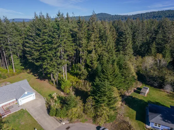 0 Sea Foam Dr, Crescent City, CA 95531