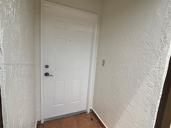 5th image of 3405 SW 24th St