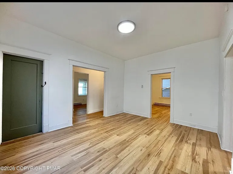 1028 N Webster Ave #1 — Photo 16