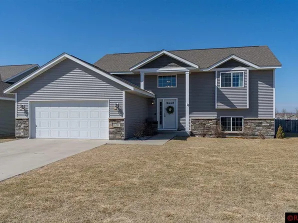 720 Mulligan St, Mankato, MN 56001