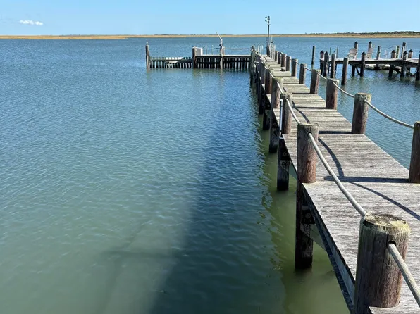 25 12th St N, Brigantine, NJ 08203