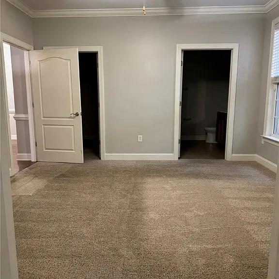 381 Gallery Dr #201 — Photo 5