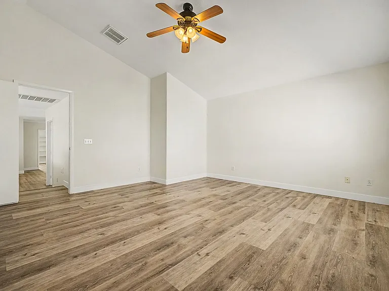 7804 Amulet St — Photo 20