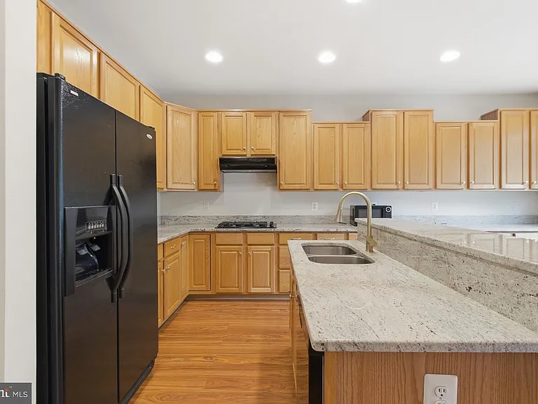 8108 Dove Cottage Ct — Photo 9