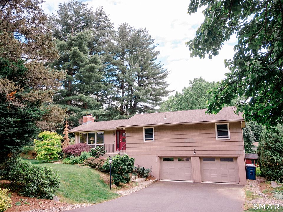 1st image of 158 Tumble Brook Drive