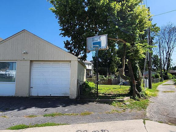 5th image of 521 Maryland Ave