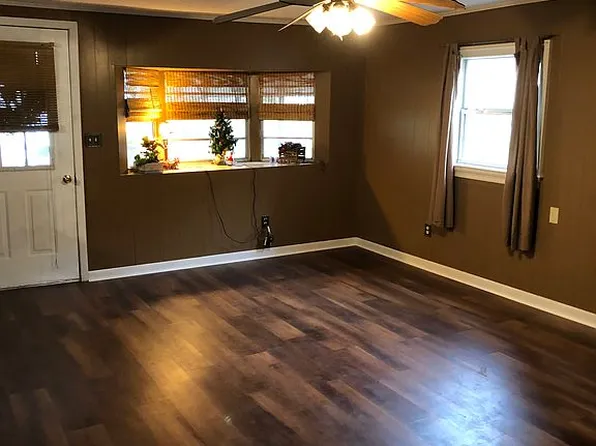 233 Mills St, Scott, LA 70583