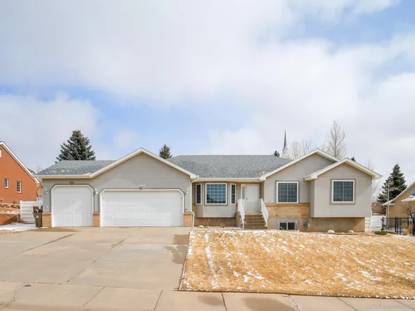 1663 Nottage Ct, Laramie, WY 82072