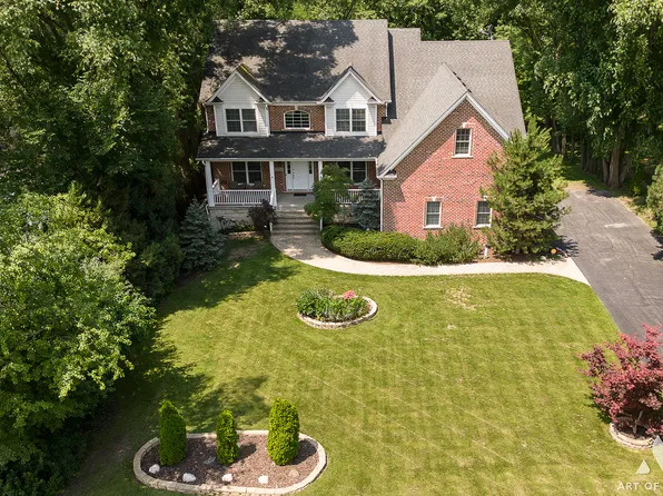 3S344 Williams Rd, Warrenville, IL 60555