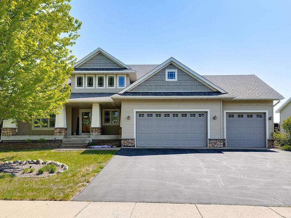 1st image of 2606 226th Ln NW