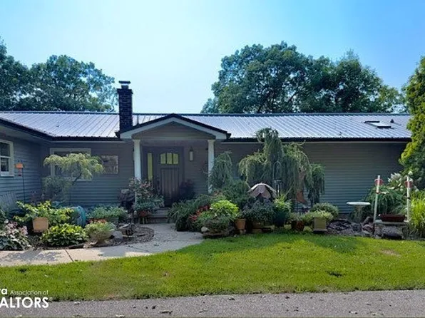 26339 215th Ave, Delhi, IA 52223